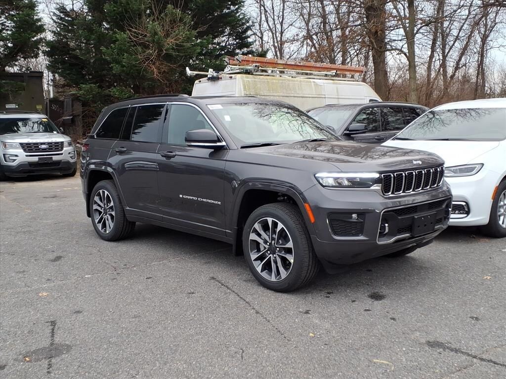 New 2025 Jeep Grand Cherokee OVERLAND 4X4 Sport Utility