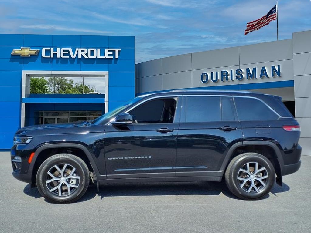2023 Jeep Grand Cherokee Limited photo 4
