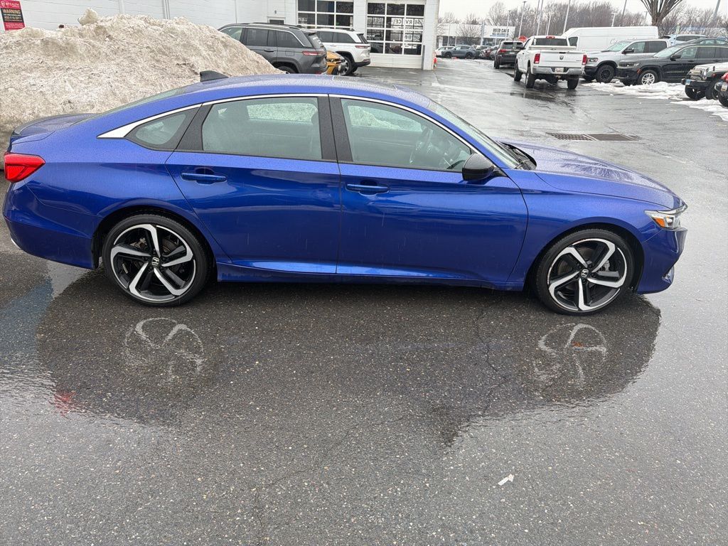 Used 2021 Honda Accord Sport with VIN 1HGCV2F36MA012733 for sale in Northfield, Minnesota
