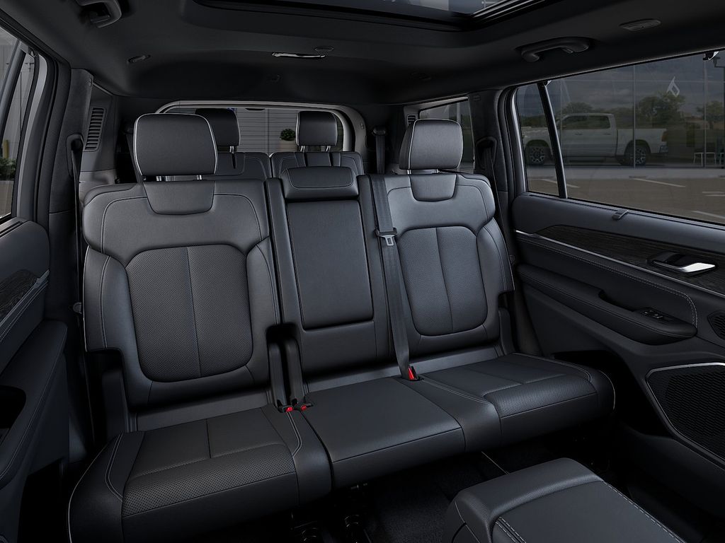 2025 Jeep Grand Cherokee L Overland - Photo 15
