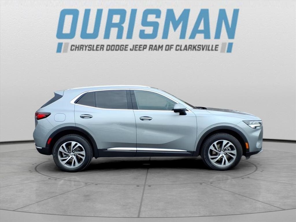 2023 Buick Envision Essence photo 2