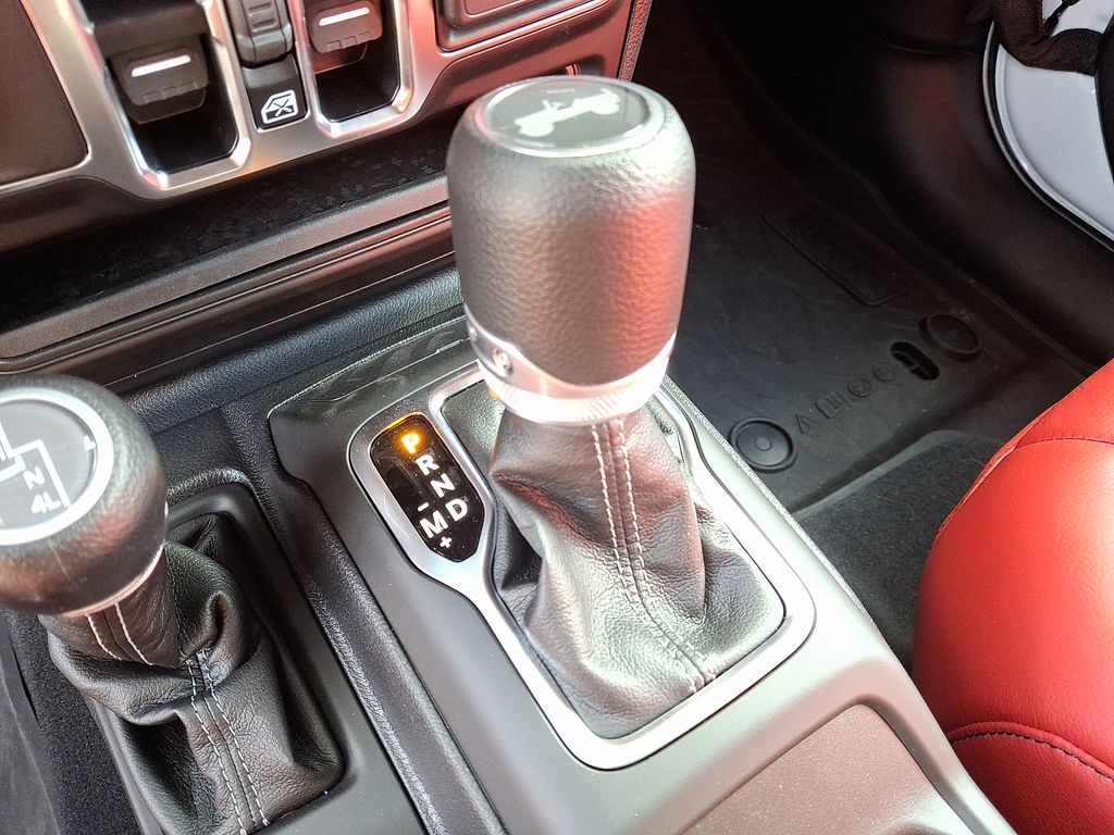 2025 Jeep Wrangler 4-Door Sport S - Photo 12