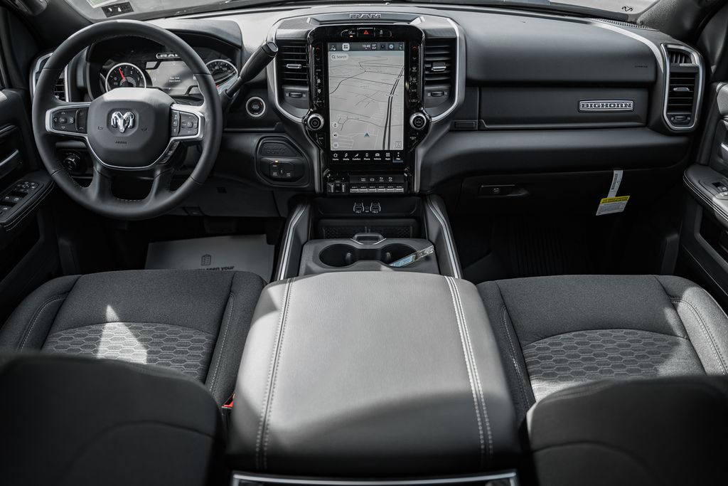 2026 RAM 2500 Big Horn - Photo 23