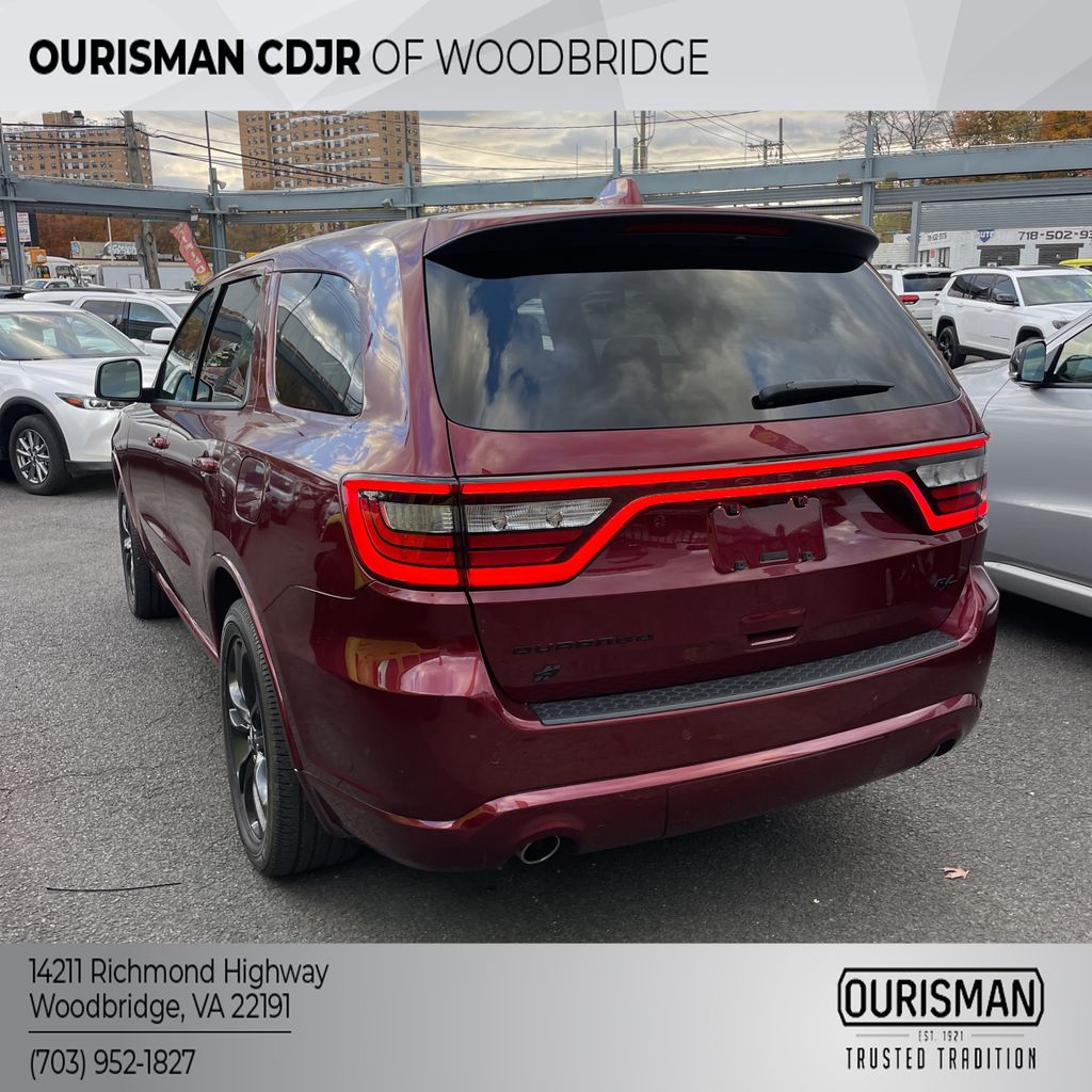 2022 Dodge Durango R/T photo 2