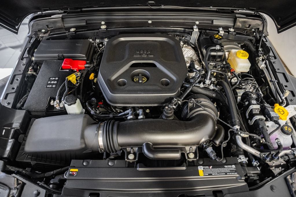 2026 Jeep Wrangler 4-Door Sahara - Photo 20