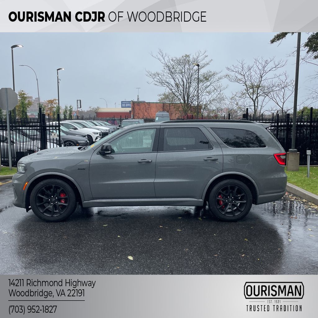 2023 Dodge Durango SRT 392 Premium photo 2