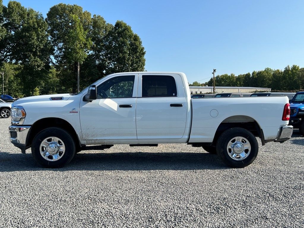 2024 Ram 2500 Tradesman photo 2