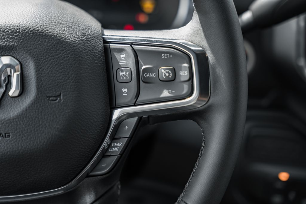 2026 RAM 2500 Laramie - Photo 32