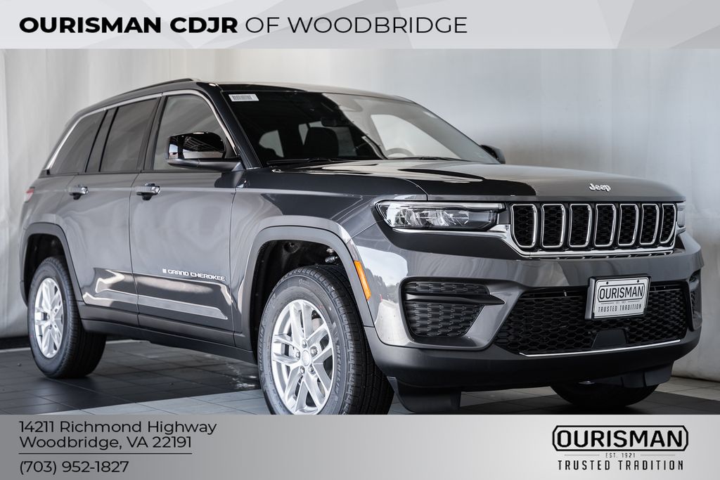 2025 Jeep Grand Cherokee Laredo's photo