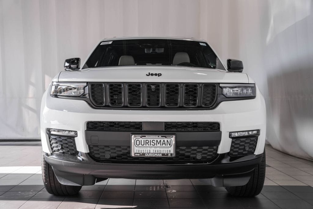 New 2025 Jeep Grand Cherokee L Limited Sport Utility