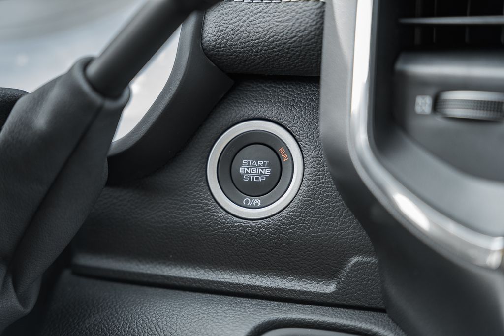 2026 RAM 2500 Laramie - Photo 27