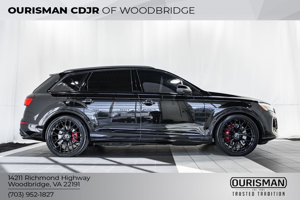 Certified 2025 Audi SQ7 Prestige SUV