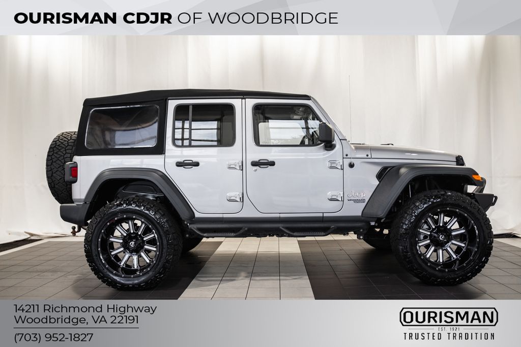 2020 Jeep Wrangler Unlimited Rubicon High Tide photo 3