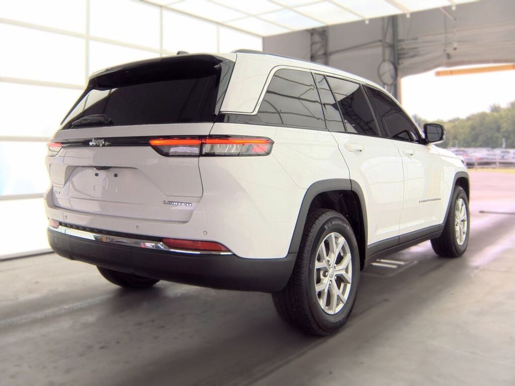Used 2023 Jeep Grand Cherokee Limited SUV