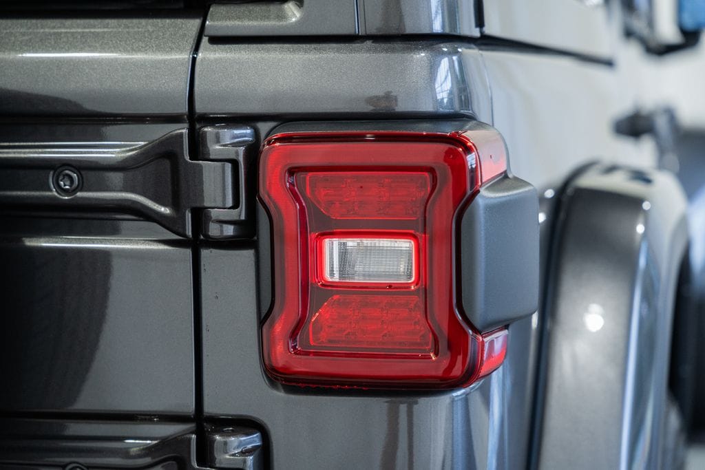 2026 Jeep Wrangler 4-Door Sahara - Photo 6