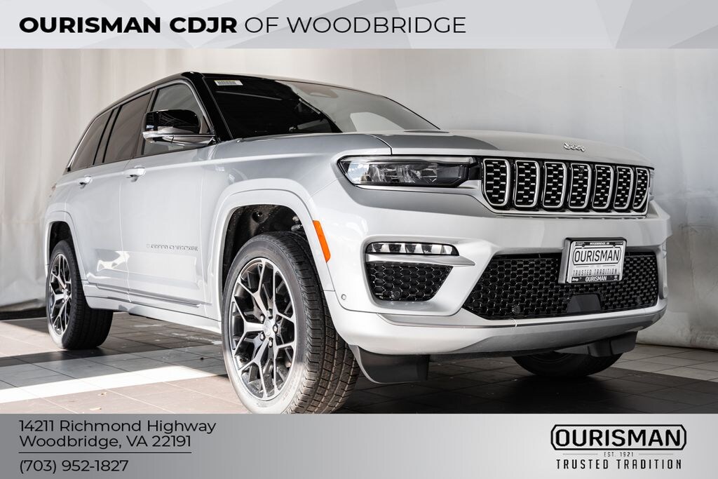 New 2025 Jeep Grand Cherokee Summit Sport Utility