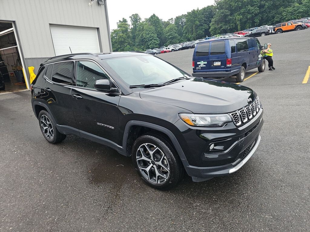 Used 2025 Jeep Compass Limited SUV