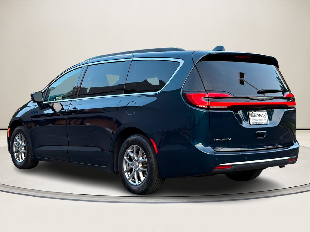 Used 2021 Chrysler Pacifica Touring Minivan/Van