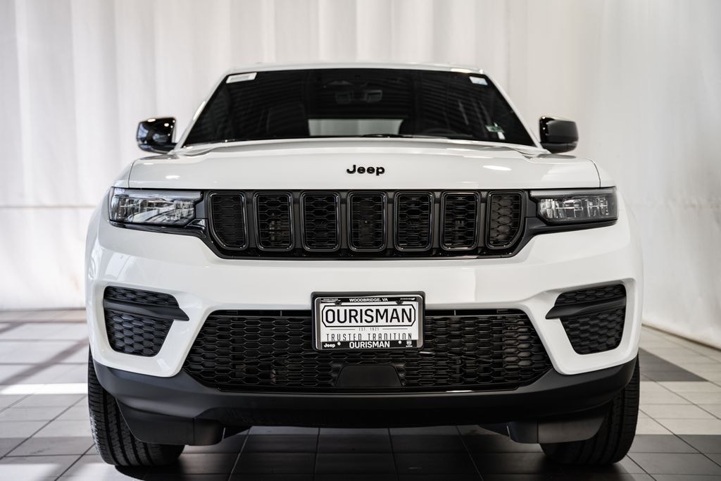 New 2025 Jeep Grand Cherokee Altitude X Sport Utility