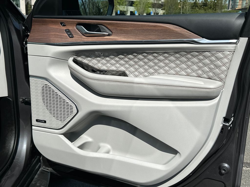 2021 Jeep Grand Cherokee L Summit - Photo 14
