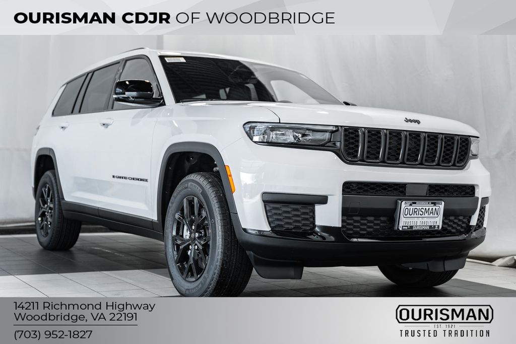 2025 Jeep Grand Cherokee L Altitude's photo