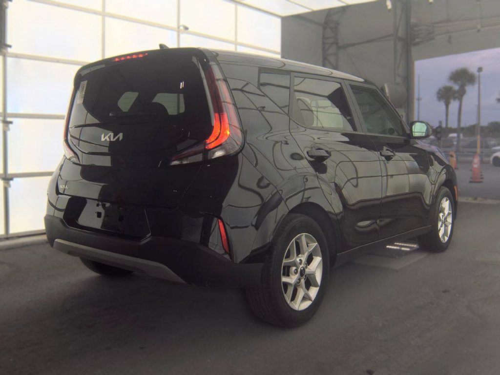 Used 2023 Kia Soul S Hatchback