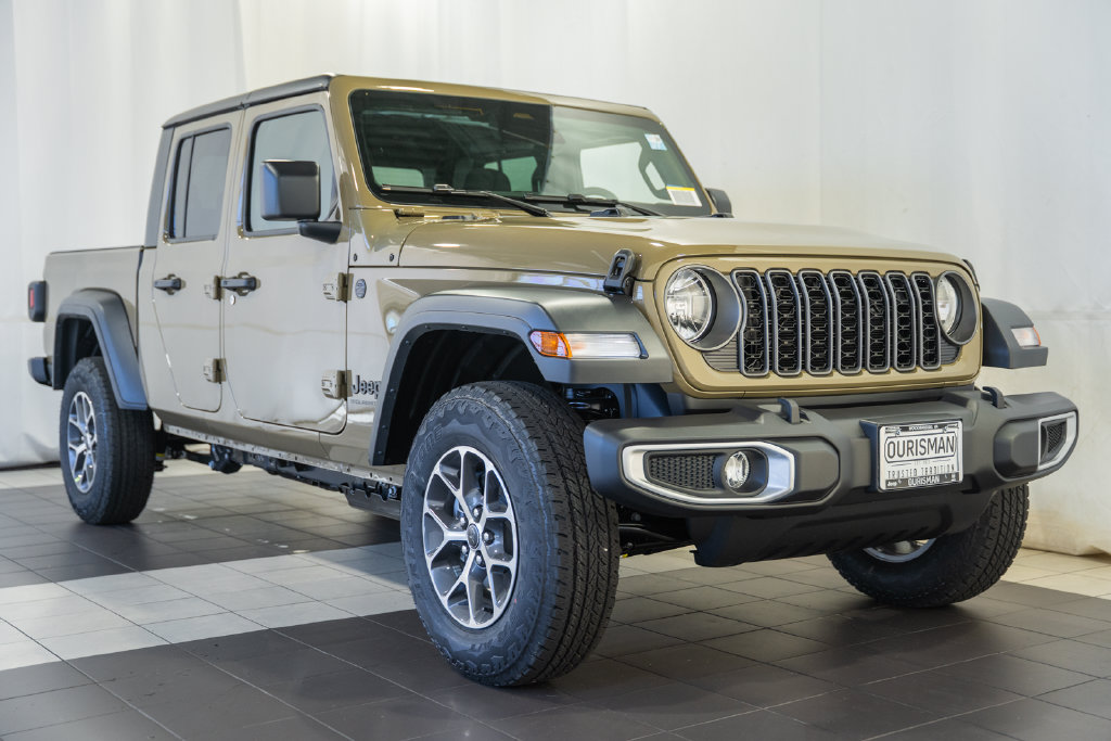 New 2027 Jeep Gladiator Sport S Pickup