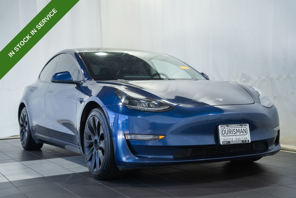 2021 Tesla Model 3 Long Range Dual Motor All-Wheel Drive's photo