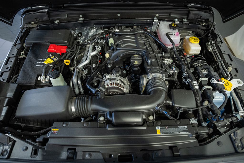 2026 Jeep Wrangler 4-Door Sahara - Photo 18