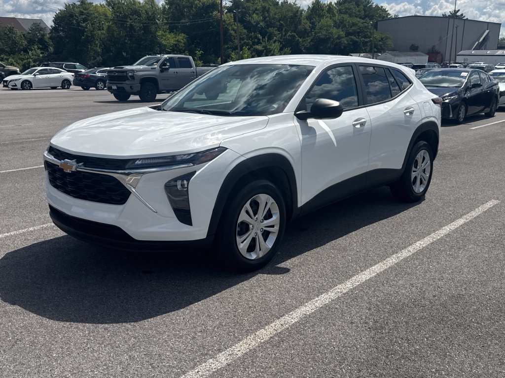 Used 2025 Chevrolet Trax LS SUV