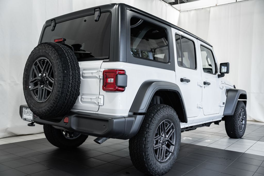 2025 Jeep Wrangler Sport photo 4