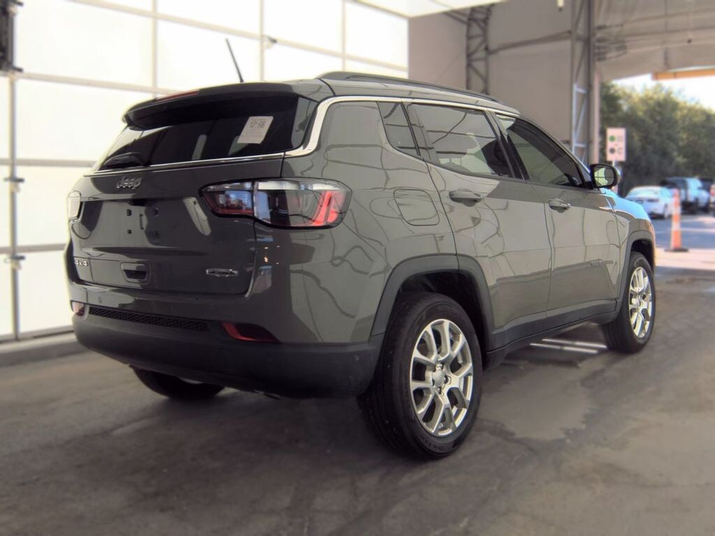Used 2023 Jeep Compass Latitude Lux SUV