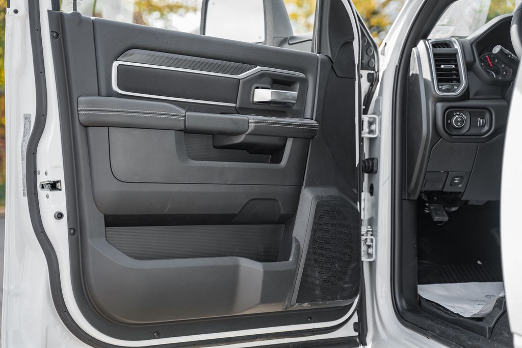 2026 RAM 2500 Big Horn - Photo 40