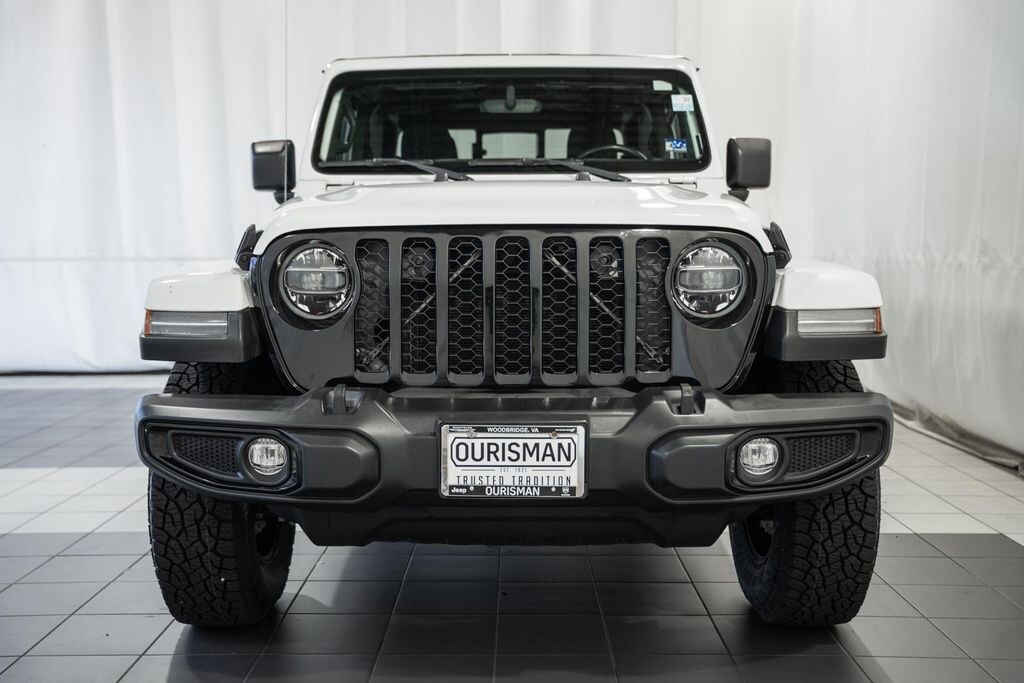 Certified 2022 Jeep Gladiator Willys Truck