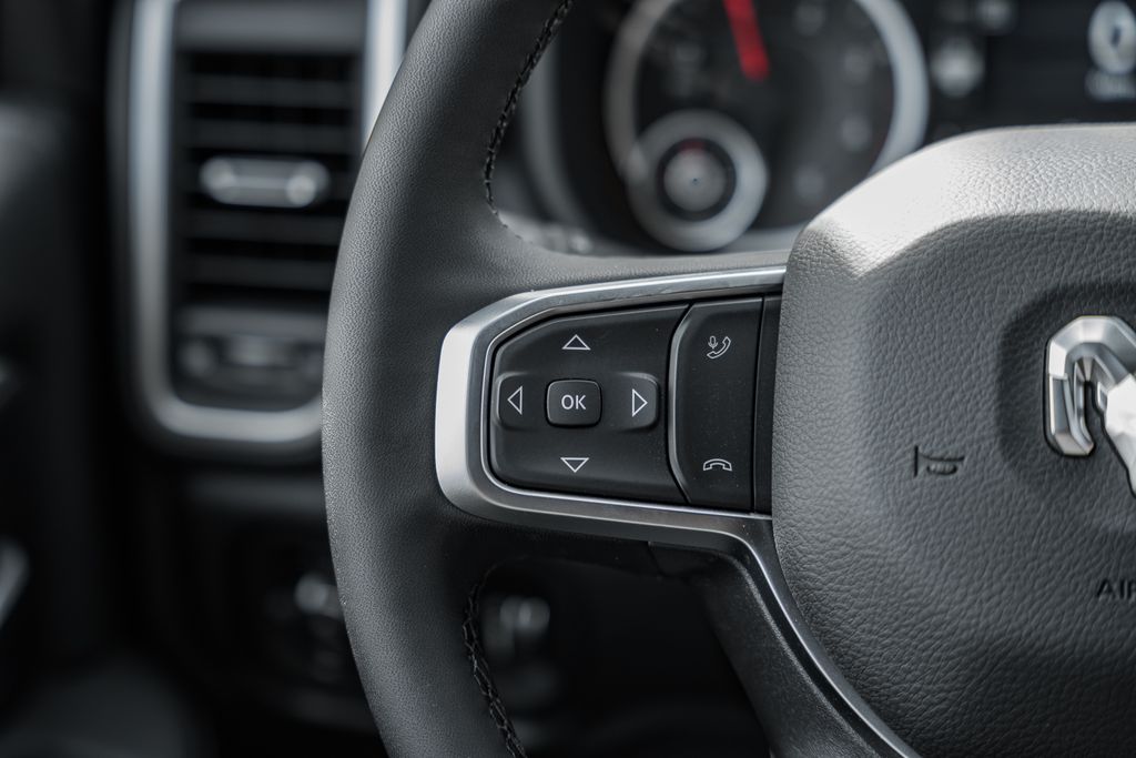 2026 RAM 2500 Big Horn - Photo 33