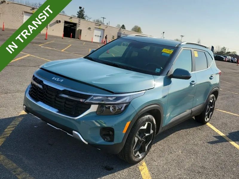 2024 Kia Seltos 2.0 EX AWD's photo