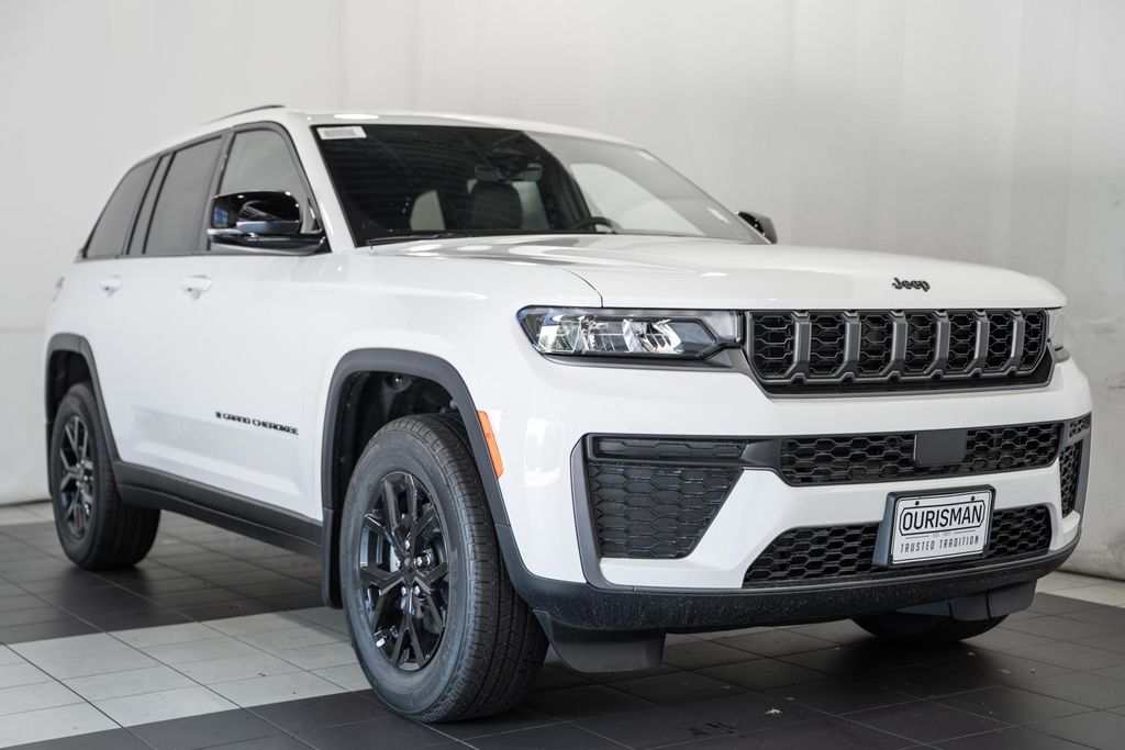 2026 Jeep Grand Cherokee Altitude Sport Utility