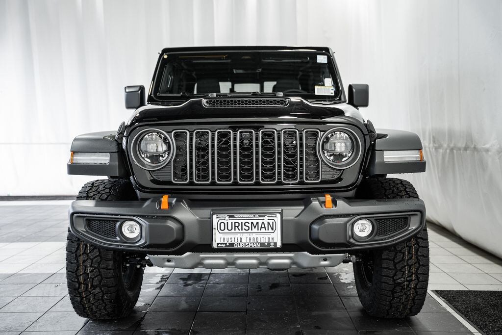 New 2026 Jeep Gladiator Mojave Pickup
