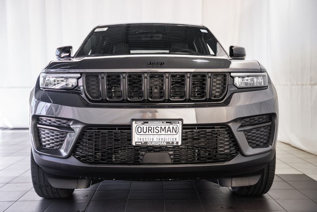 New 2025 Jeep Grand Cherokee Altitude X Sport Utility