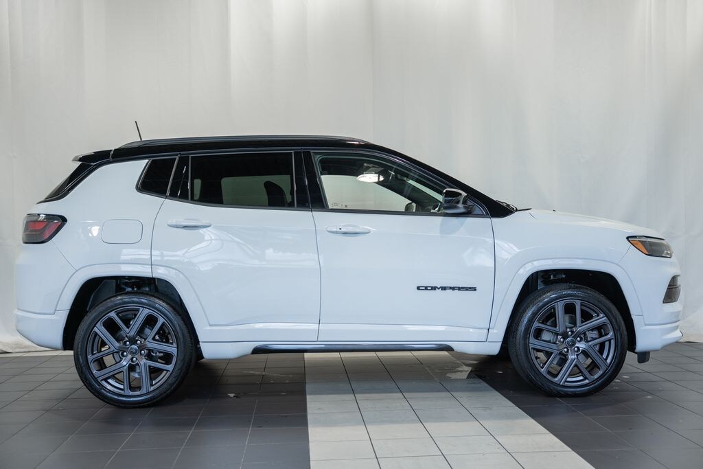 Certified 2025 Jeep Compass Limited SUV