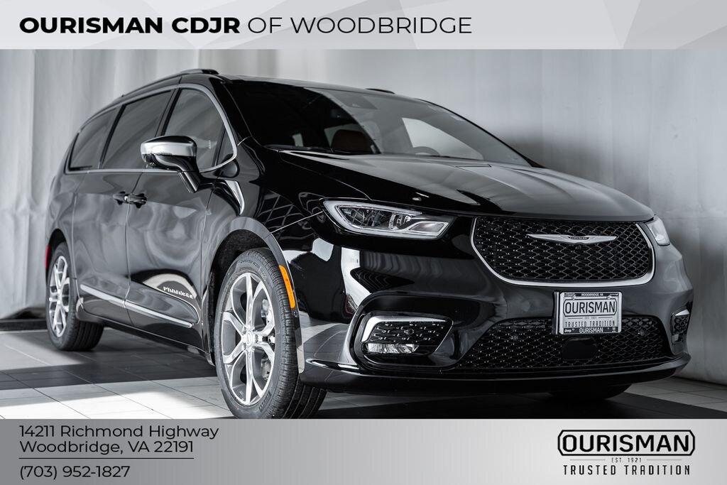 New 2026 Chrysler Pacifica Pinnacle Passenger Van