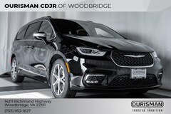 2026 Chrysler Pacifica Pinnacle Passenger Van