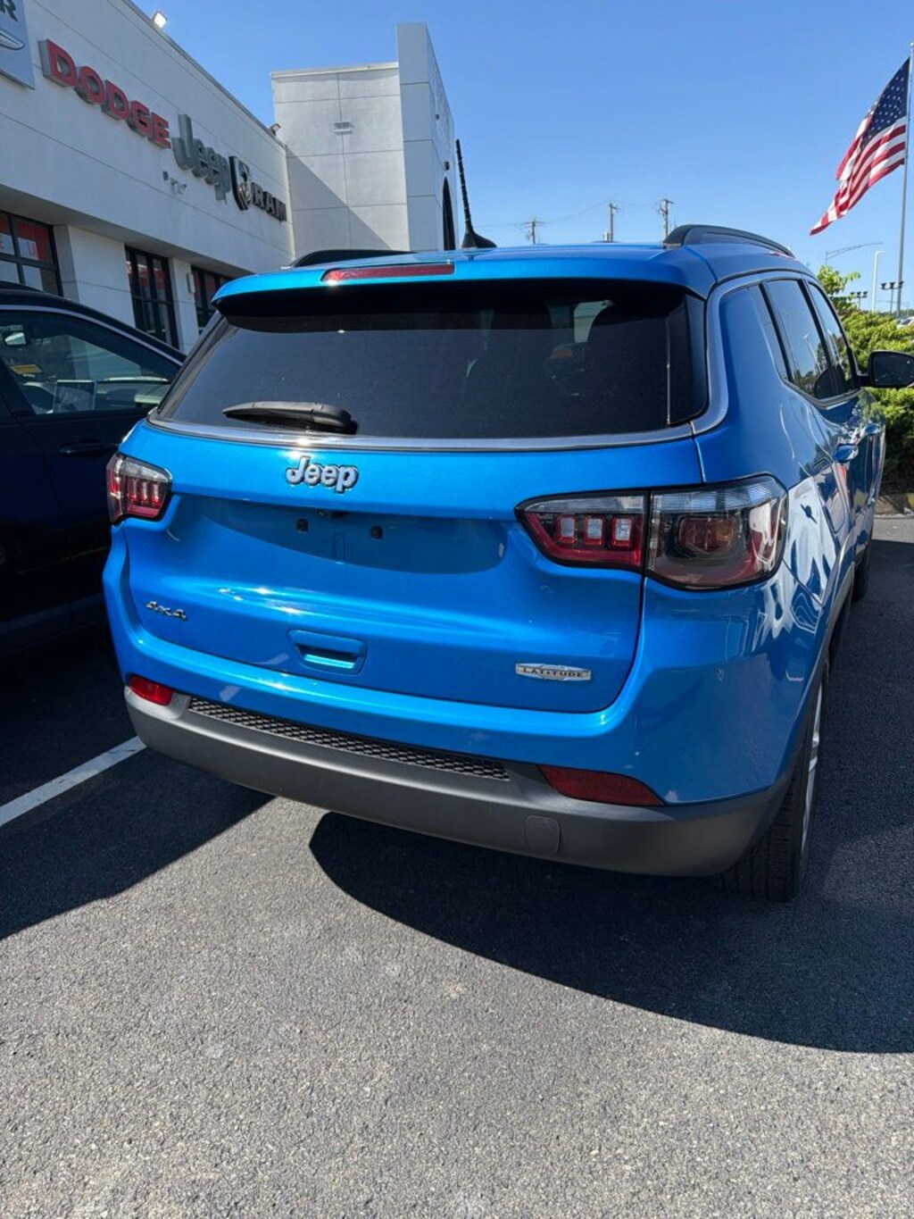 Used 2023 Jeep Compass Latitude SUV
