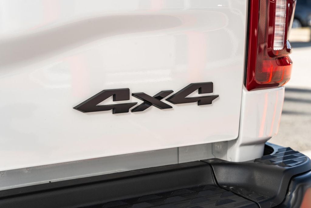 2026 RAM 2500 Tradesman - Photo 8