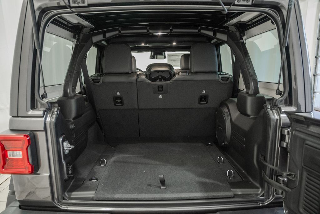 2026 Jeep Wrangler 4-Door Rubicon - Photo 8