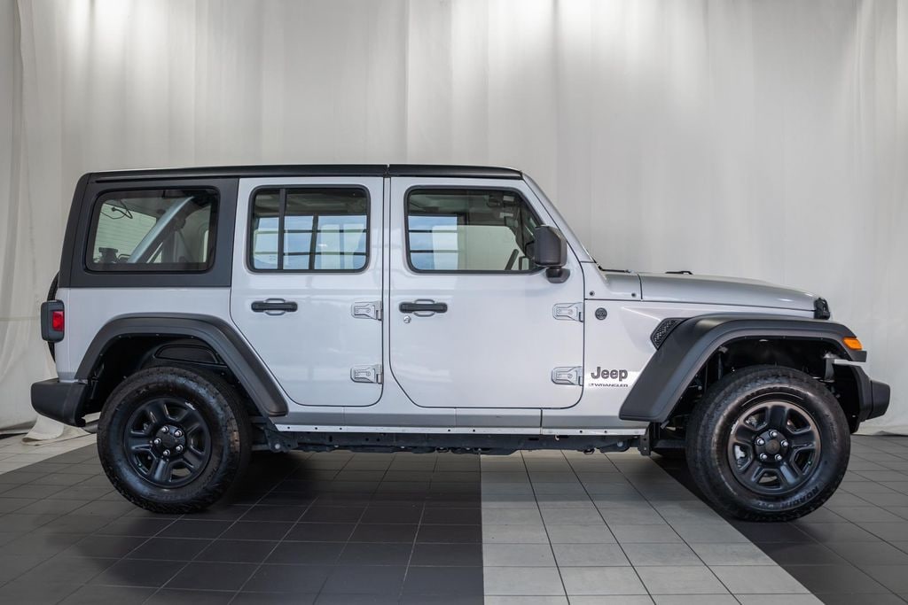 Used 2024 Jeep Wrangler Sport SUV