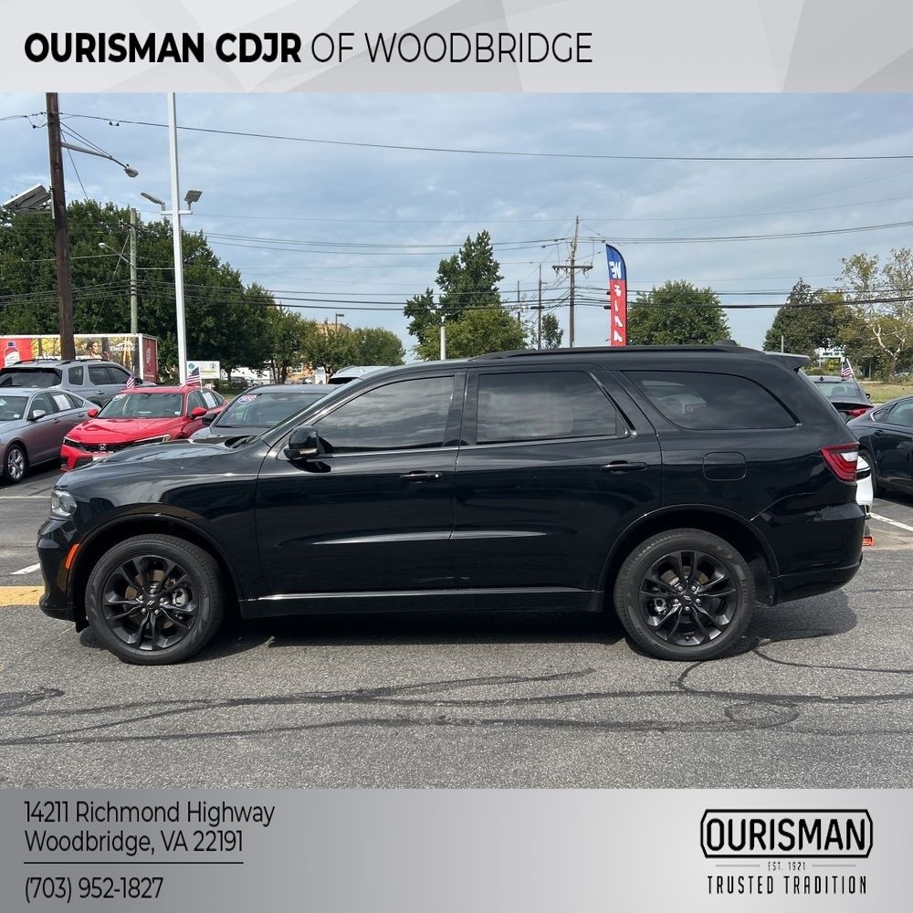 2022 Dodge Durango GT Plus photo 2