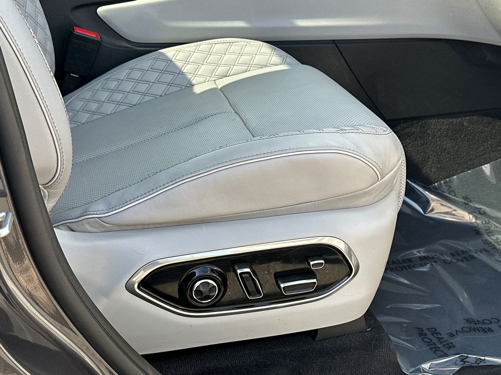 2021 Jeep Grand Cherokee L Summit - Photo 12