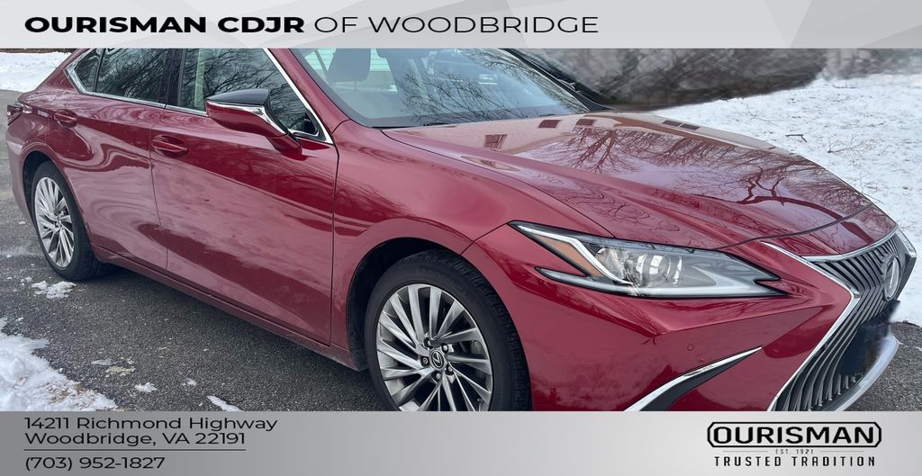 2019 Lexus ES 350 Luxury's photo