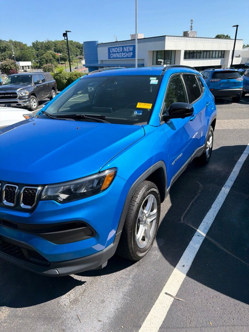 Used 2023 Jeep Compass Latitude SUV